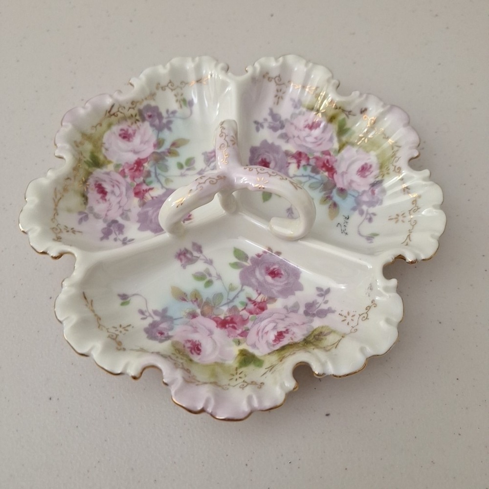 Vtg Royal Crown Chantilly Rose 3  Divided Serving Dish Candy PERFECT CONDITION